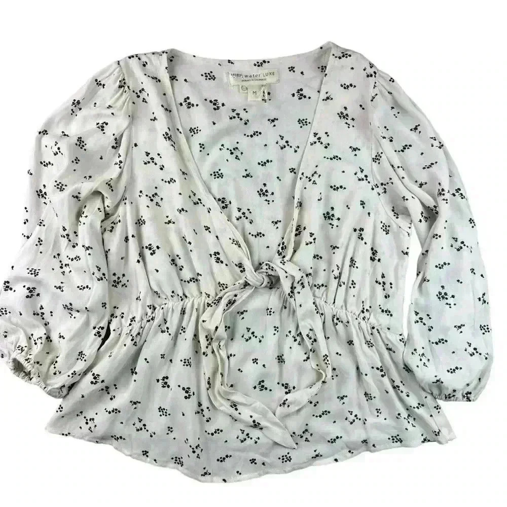 Saltwater Luxe Floral Tie-Front Blouse | Size Medium
